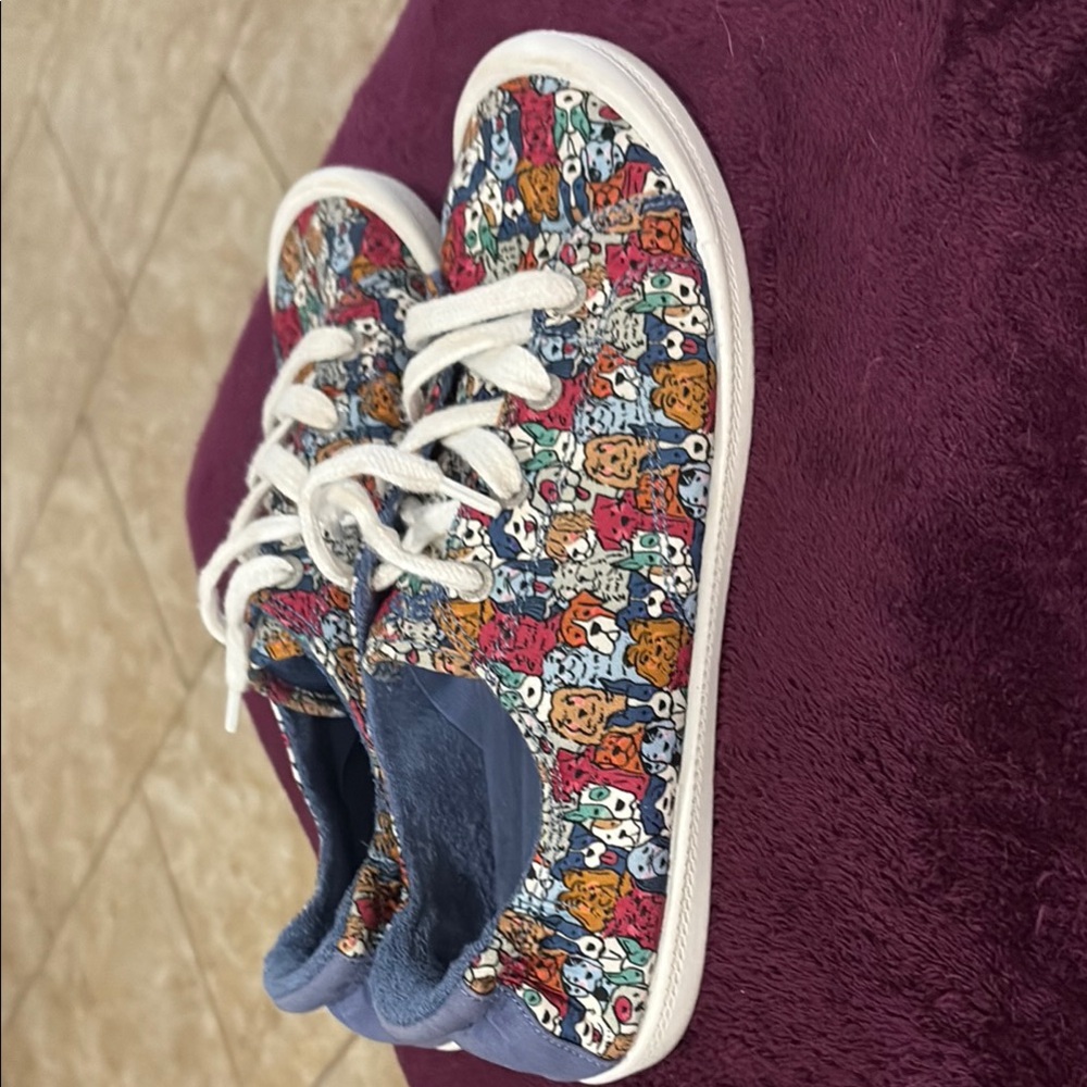 Bobs by Skechers Fun and Beautiful Sneakers with Vibrant puppies pattern! - Picture 3 of 6
